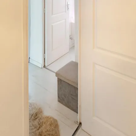 Cosy - Centre Apartment